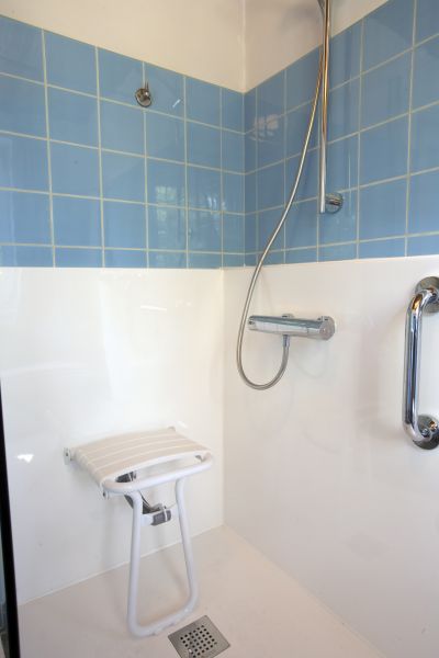 Cost of Elderly Shower Installation in Round Rock
